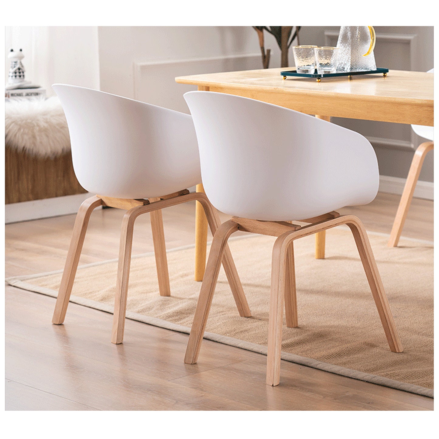 Lot de 4 chaises scandinaves très confortables avec coque en résine blanche